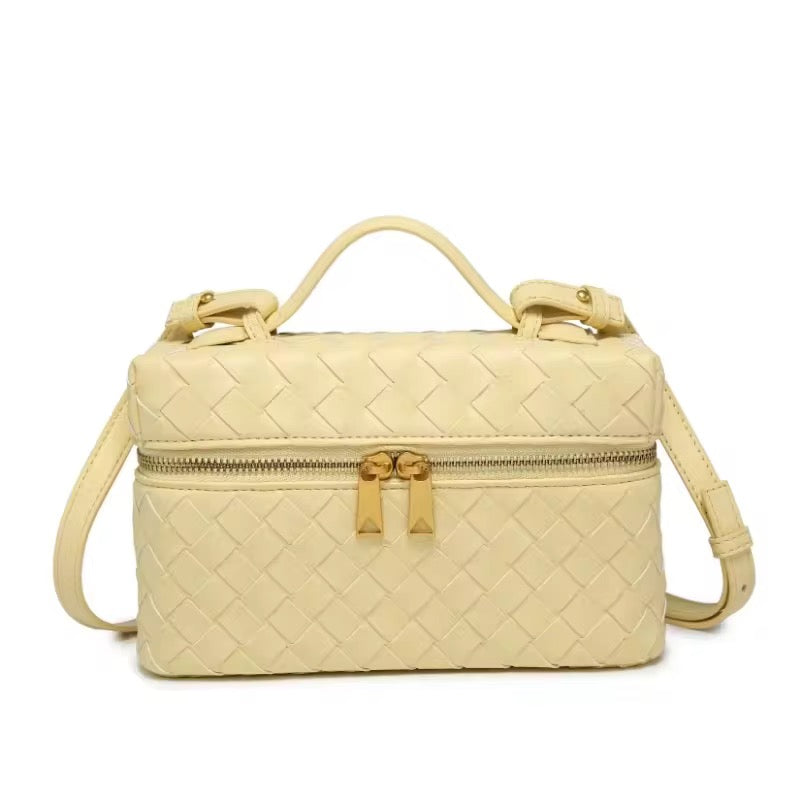 PRE-ORDER: ELLIE CAMERA BAG