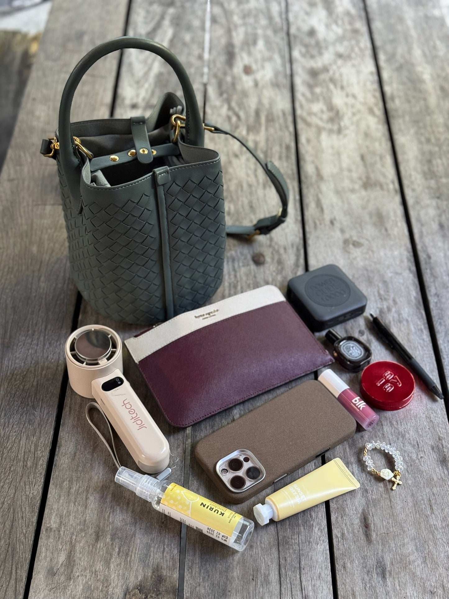 BUCKET LEATHER BAG DARK COFFEE