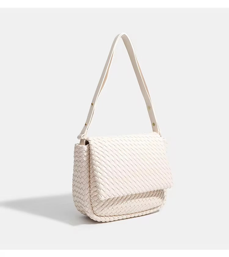 FLAP WHITE LARGE TOTE