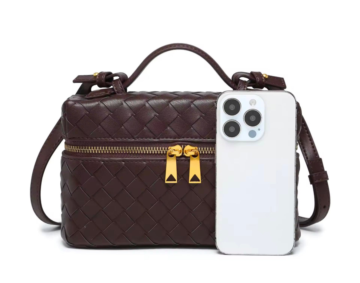 PRE-ORDER: ELLIE CAMERA BAG