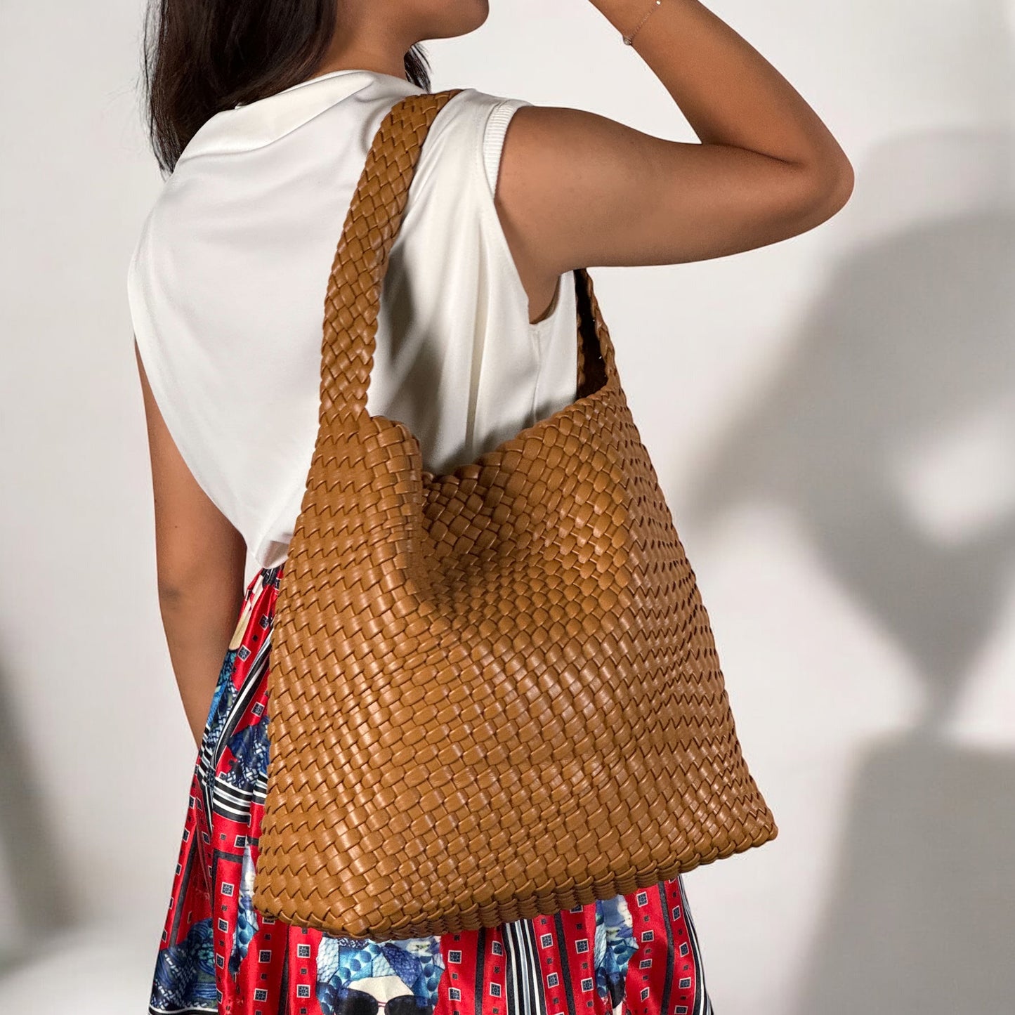 MOCHA LARGE BINDLE BAG