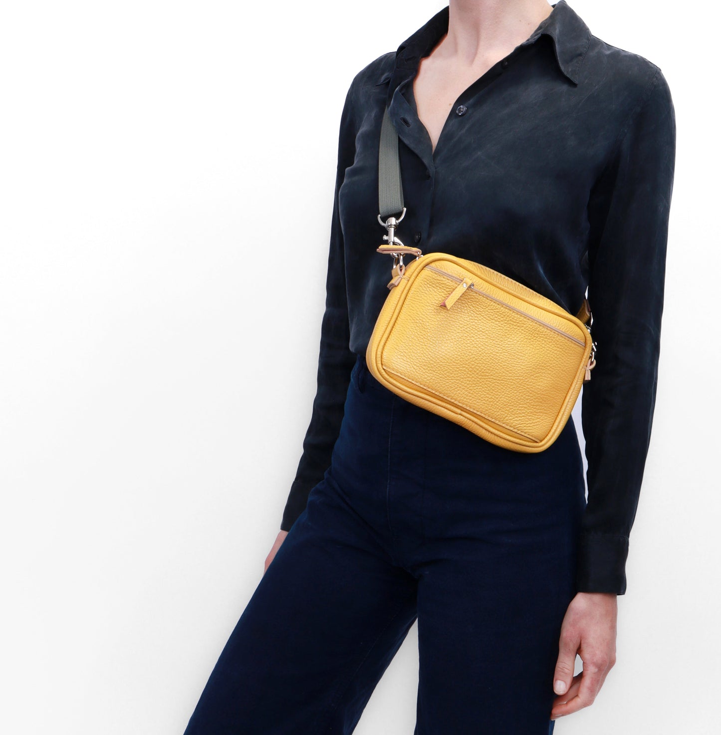MINI CAMERA BAG STRIPED EEL