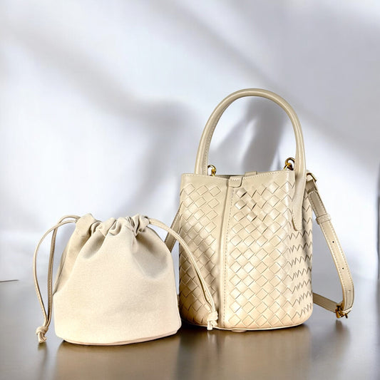 BUCKET LEATHER BAG SAND